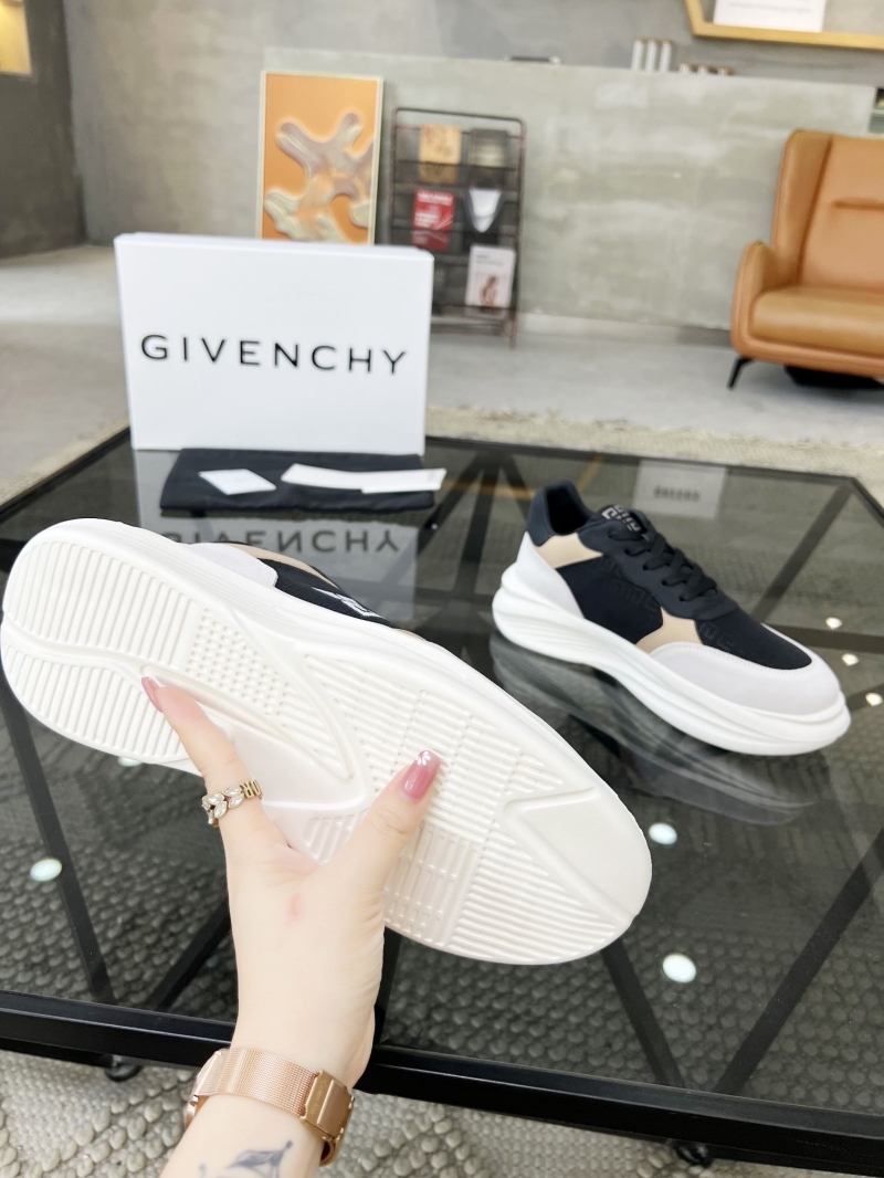 Givenchy Sneakers